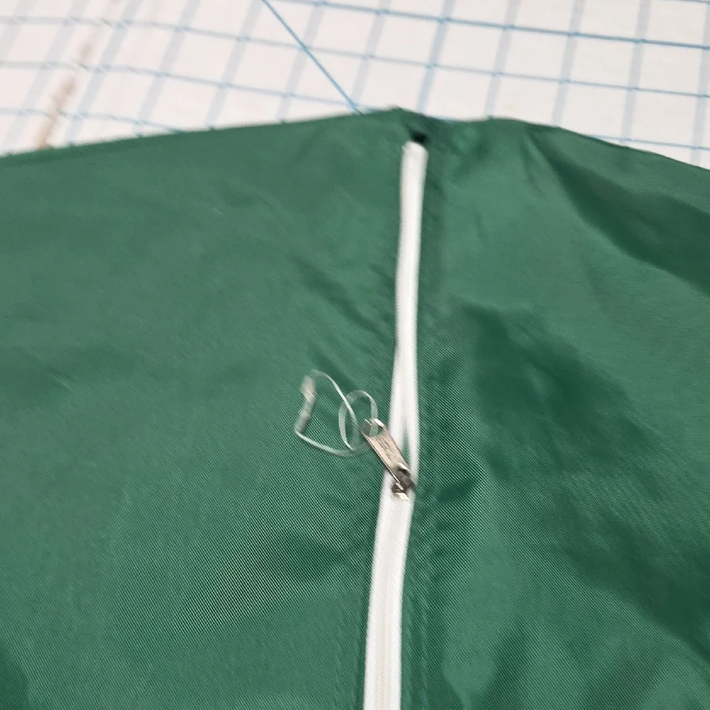 Vinyl Zippered Garment Cover Bag |‎ Green, 36